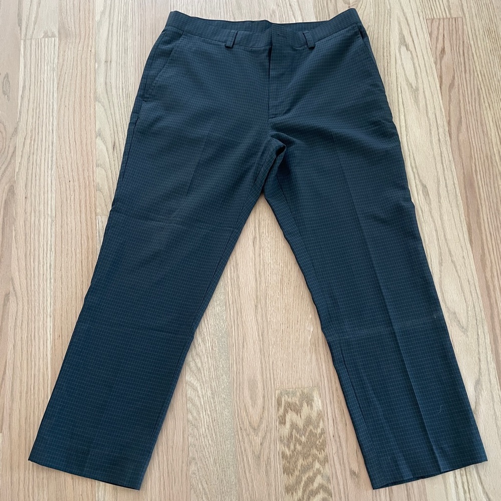 Izod 34x32 stretch golf pants